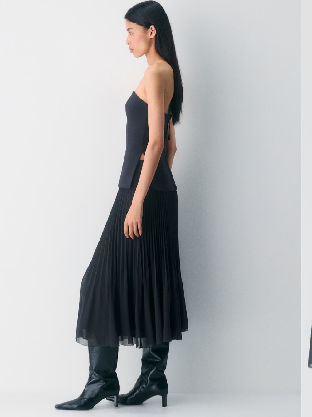 Wilfred Black Pleated Midi Skirt Size 4 - Picture 7 of 14
